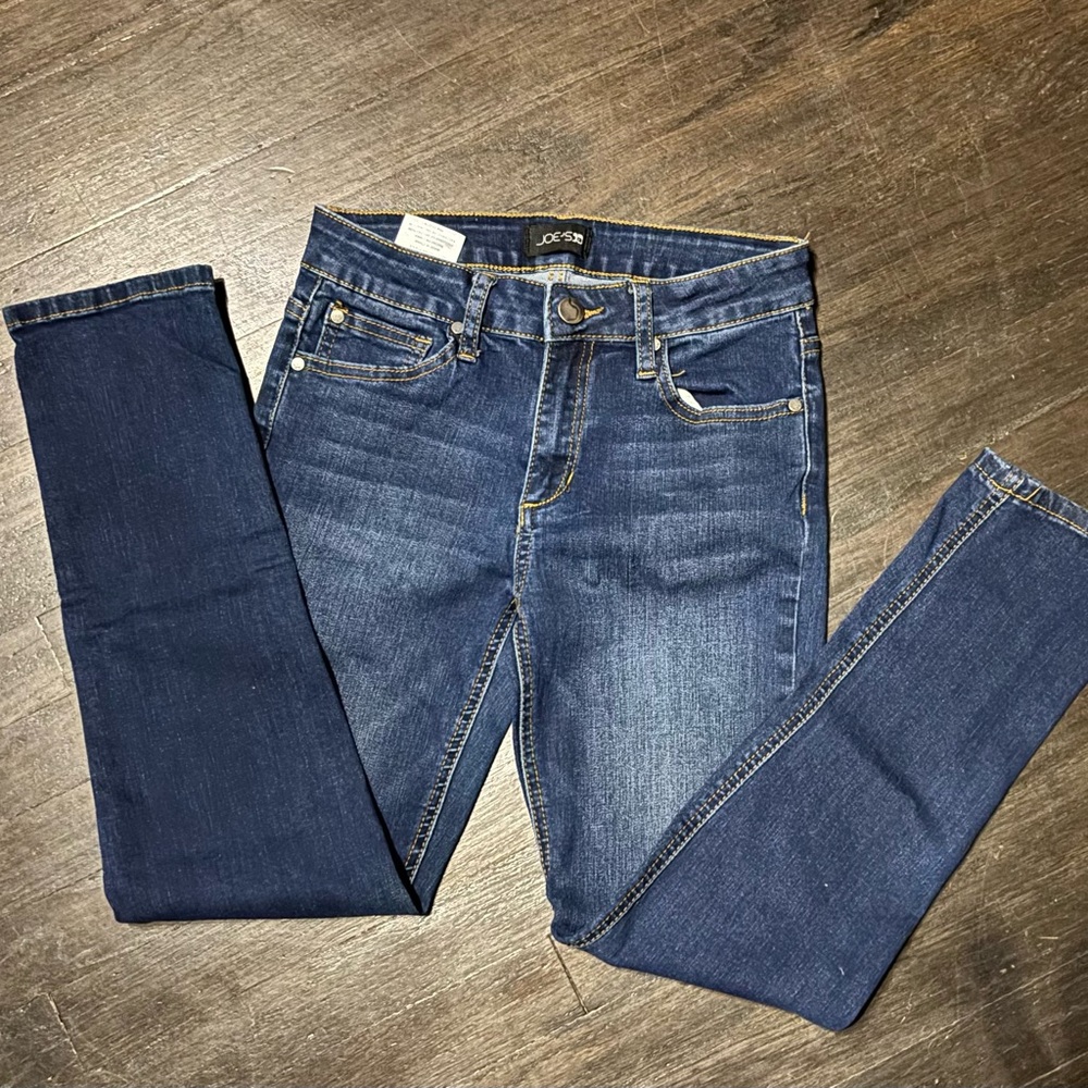 Girl’s Blue Jeans